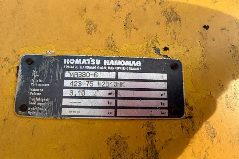 OmecoHub - Immagine KOMATSU WA380-6